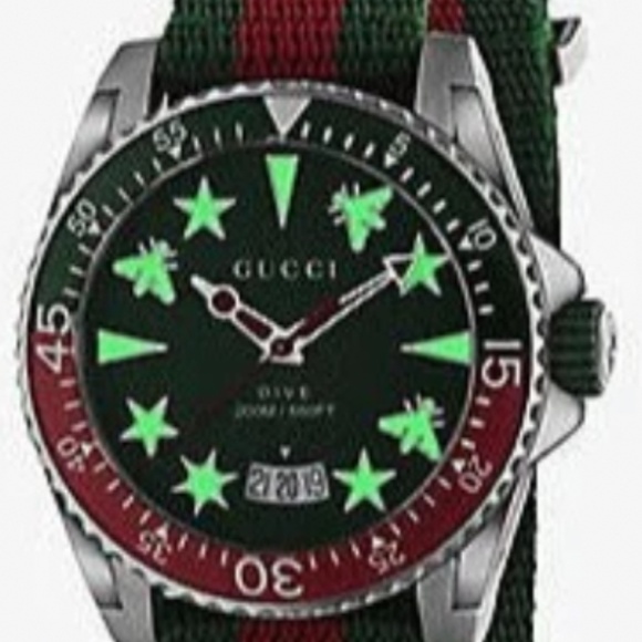 GUCCI Iconic Dive Watch - Picture 5 of 11